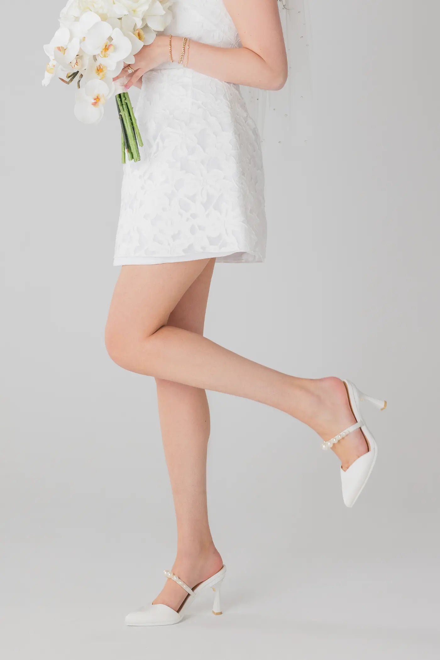 The Evelyn - White Satin Pearl 3 Block