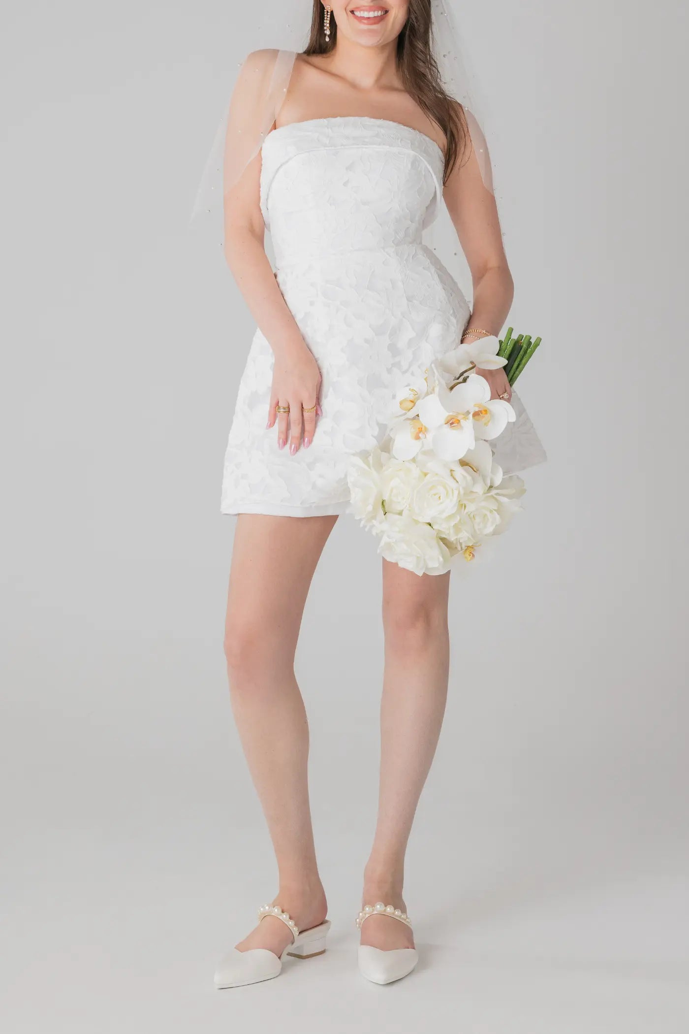 The Evelyn - White Satin Pearl 3 Block