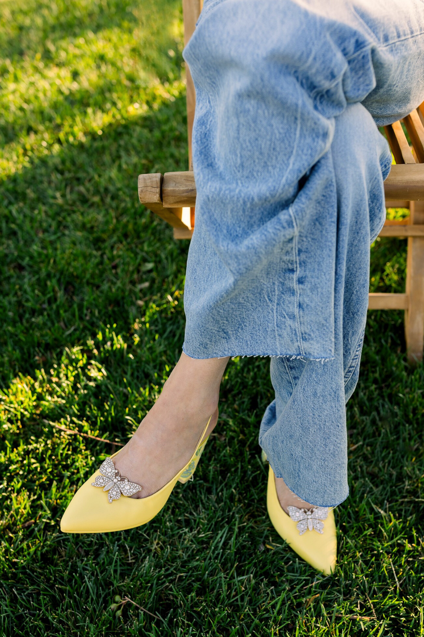 Rhinestone Butterfly Silver Toe Clip