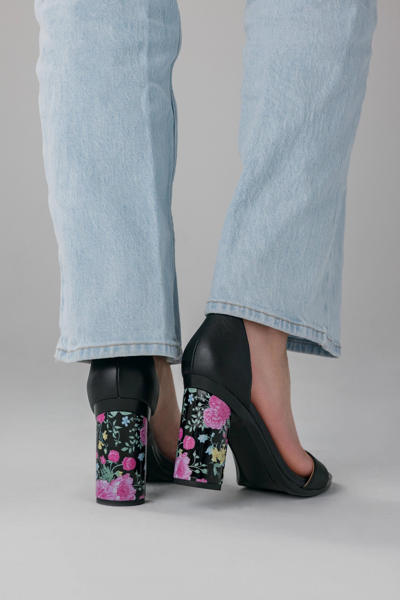 Cylinder Block Heel Kit 3 Coal Porcelain