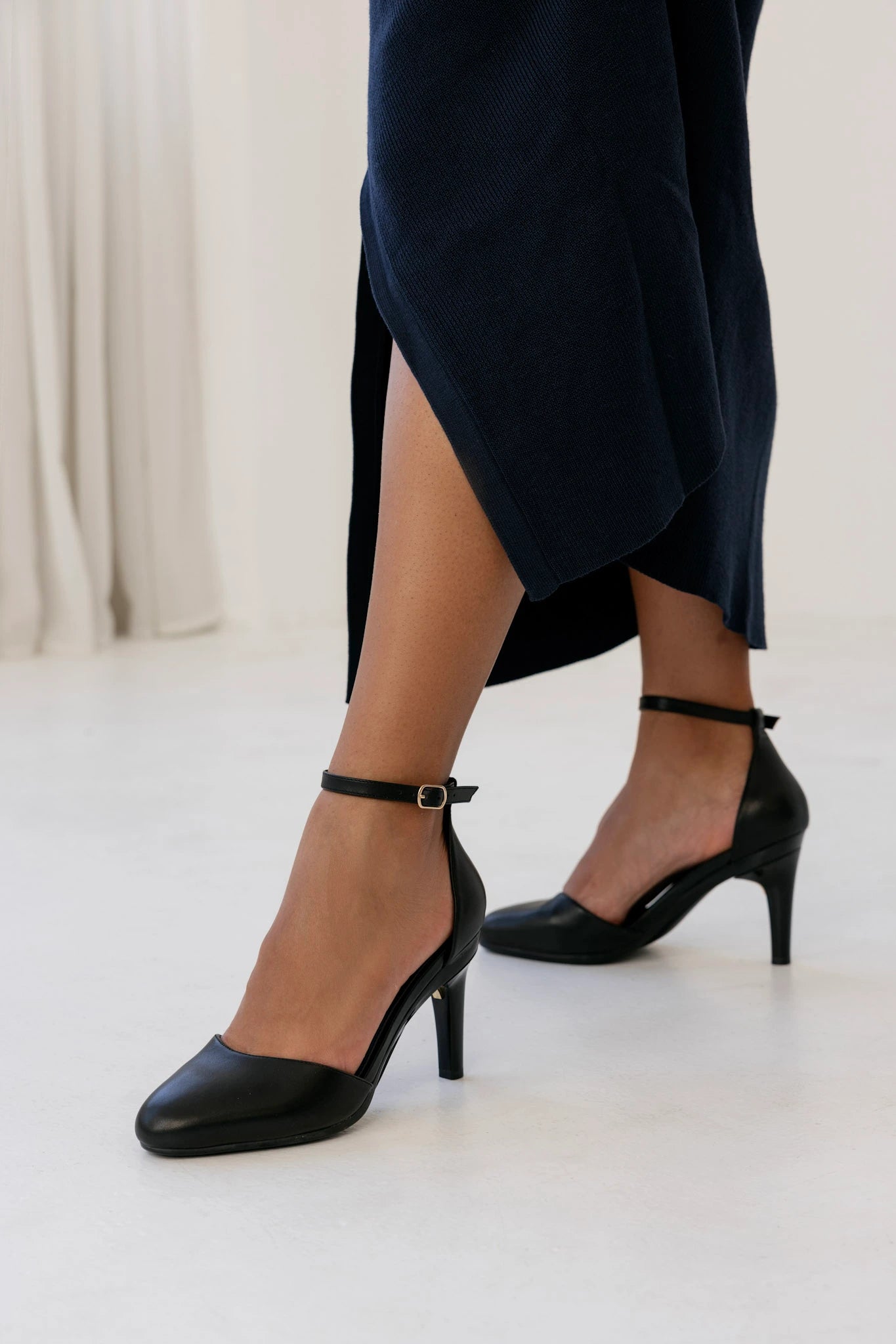 The Margot - Coal Leather 4 Stiletto