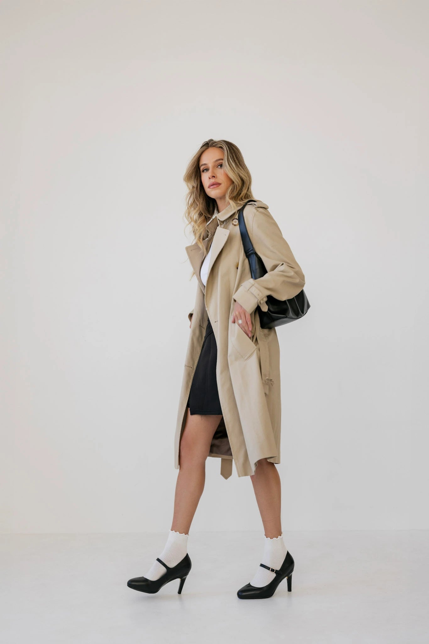 The Mary - Coal Leather 3 Block