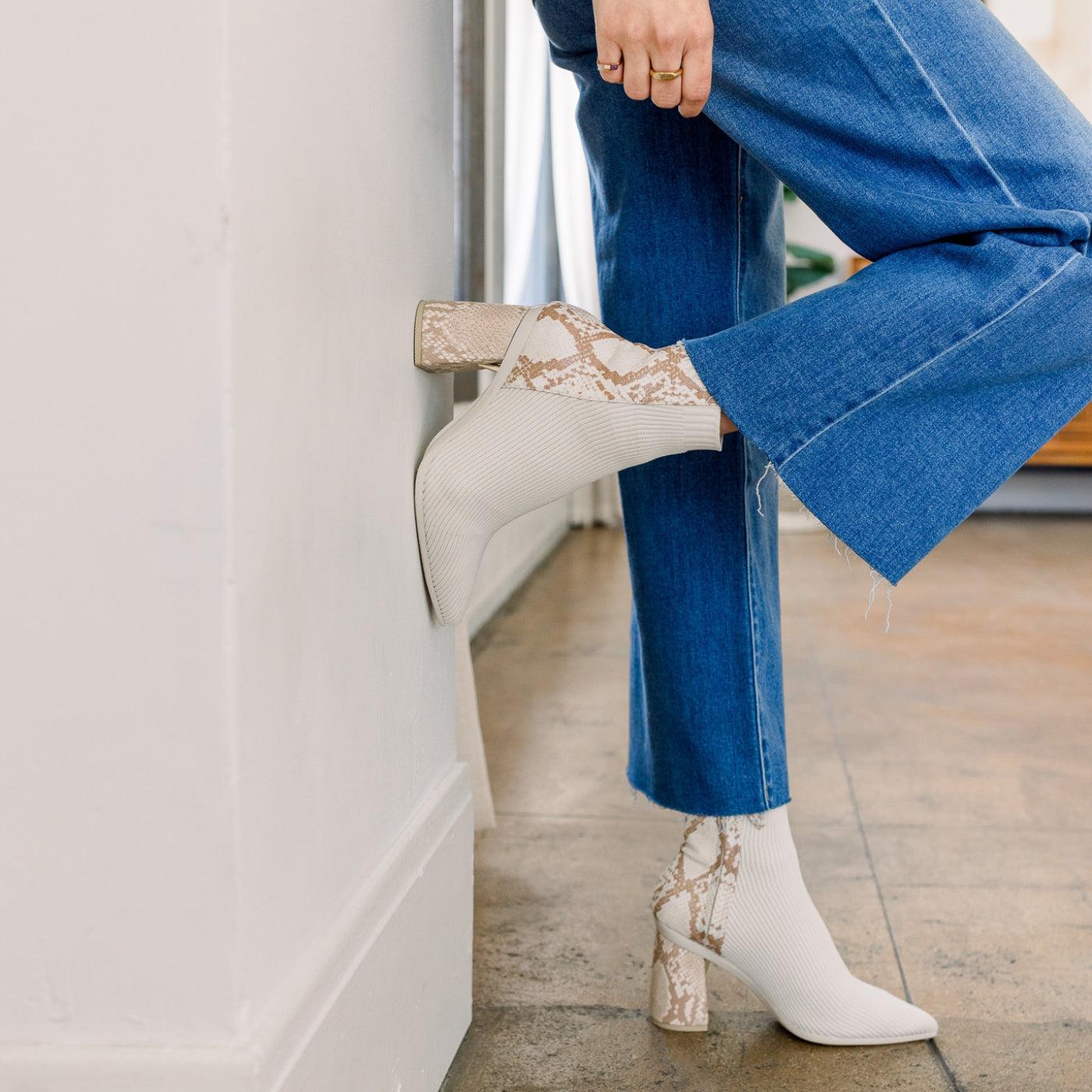 Flare Block Heel Kit 4 Ivory Snakeskin