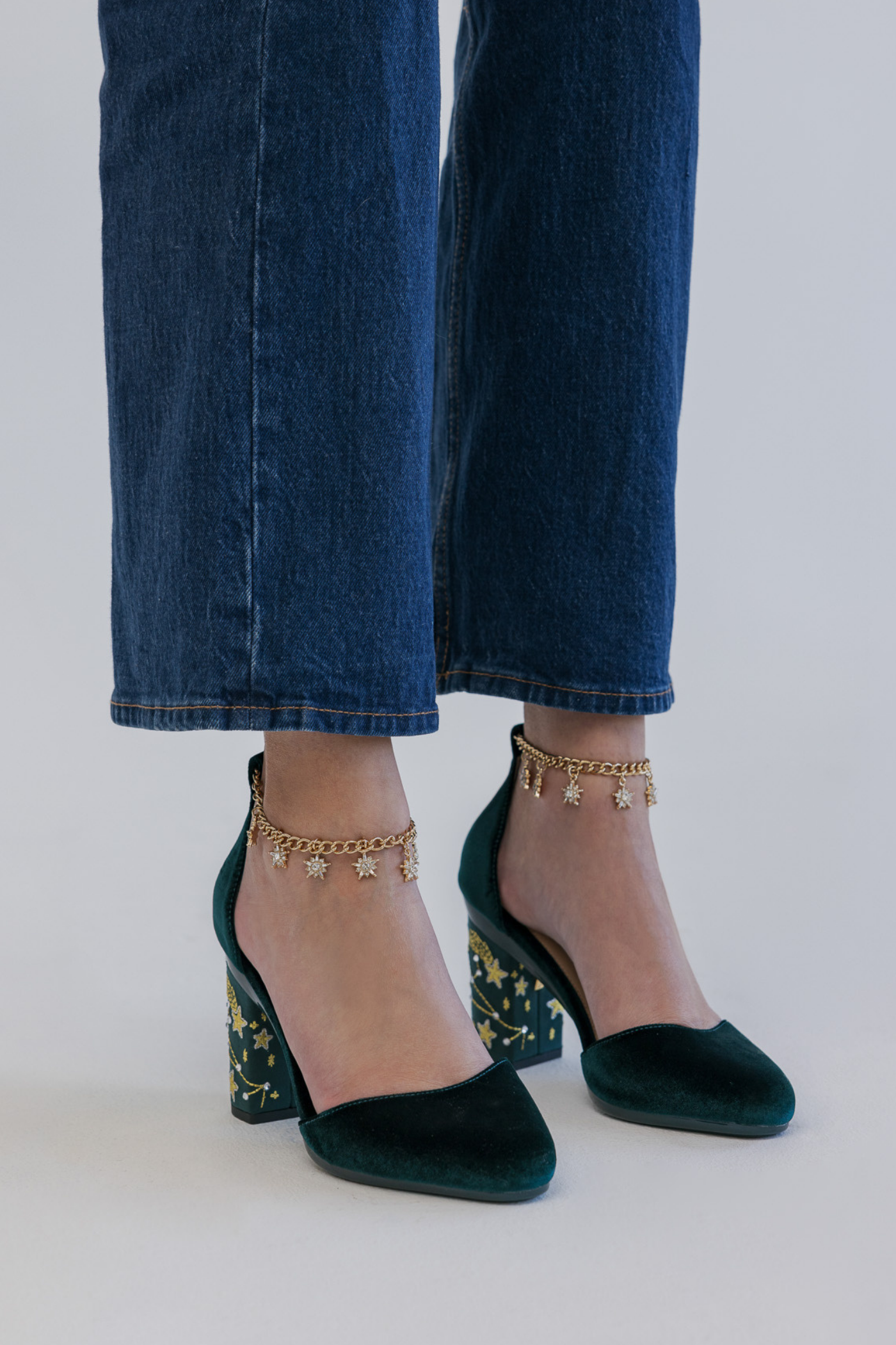 Gold Star Ankle Chain