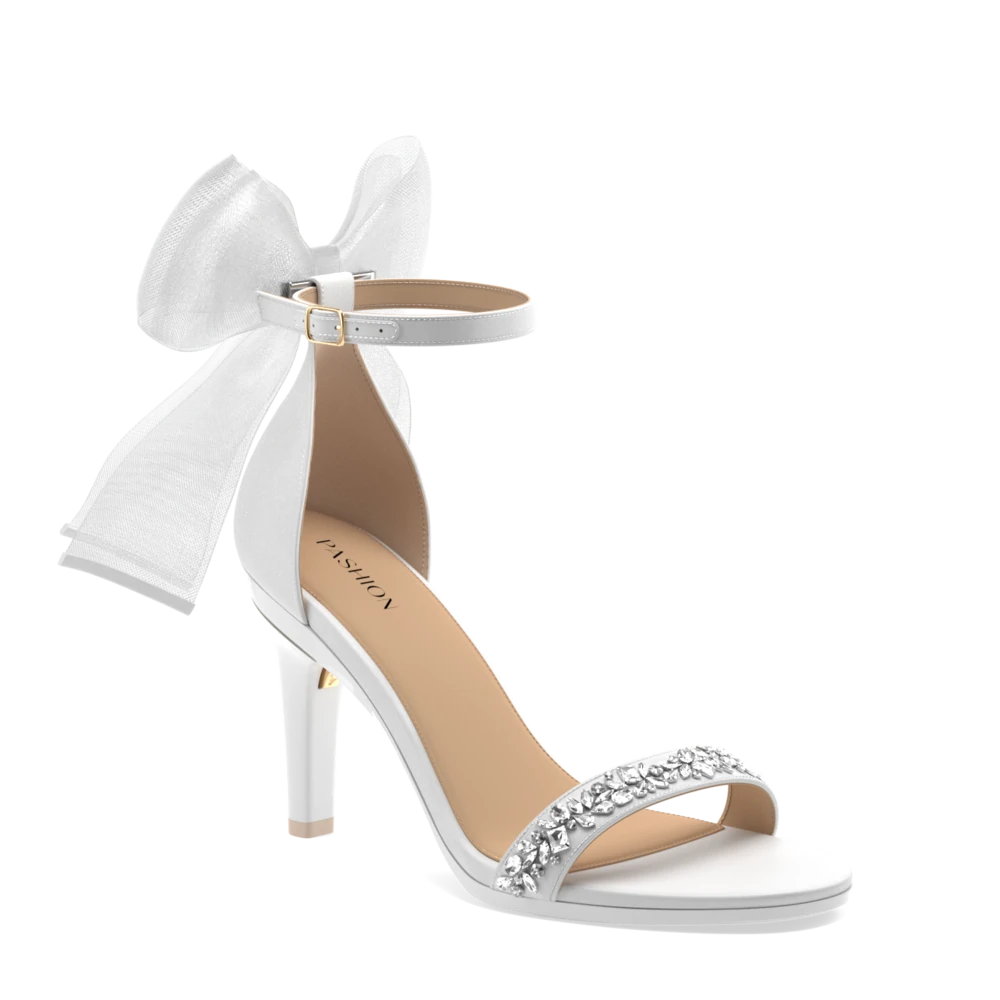 The Pashionista - White Crystal Bow + Stiletto Heel Kit 4 White
