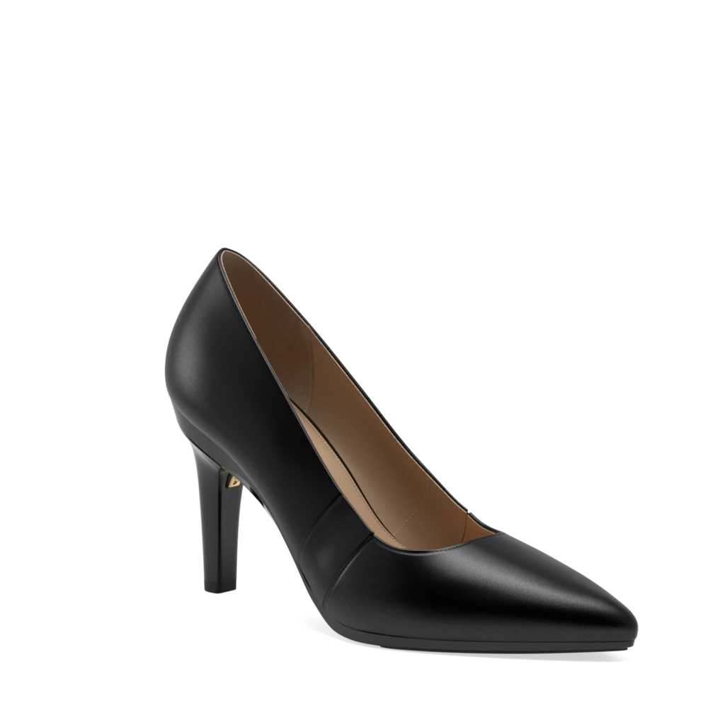 The new IT footwear — Convertible heels